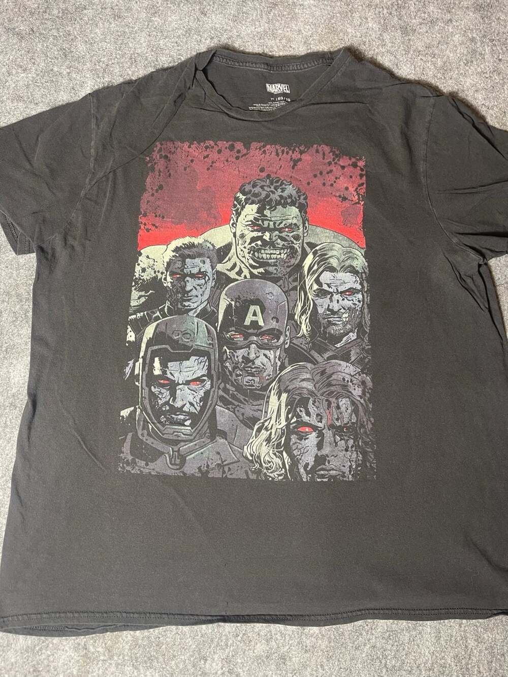 Marvel Comics Zombies Avengers Graphic T-Shirt XL